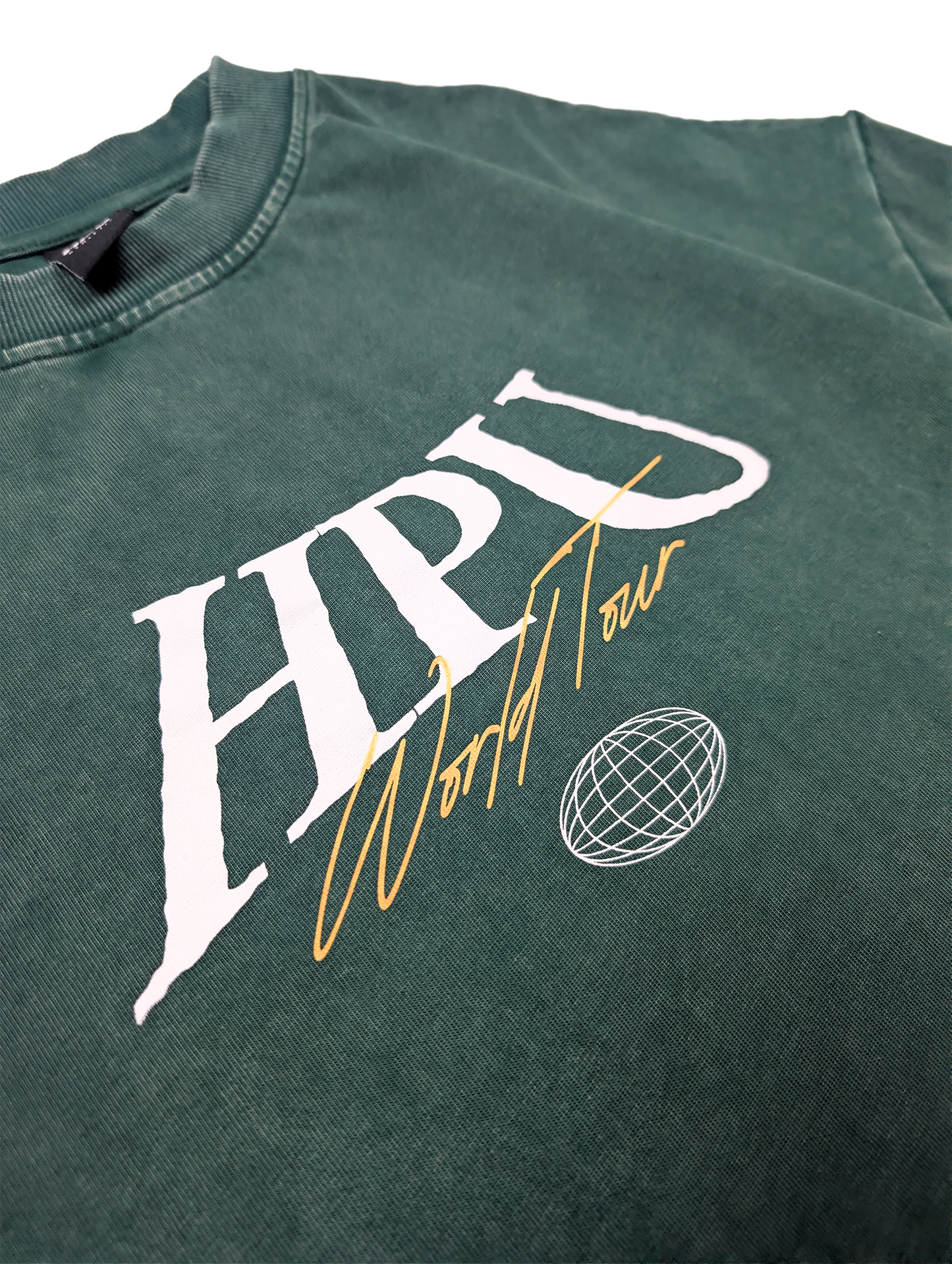 HPU WORLD TEE FOREST GREEN