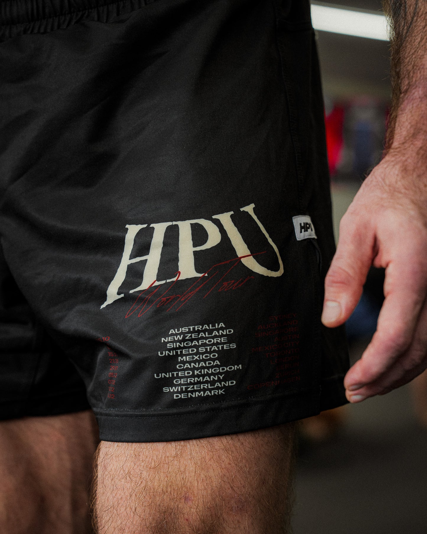 WORLD TOUR PRO SHORT BLACK