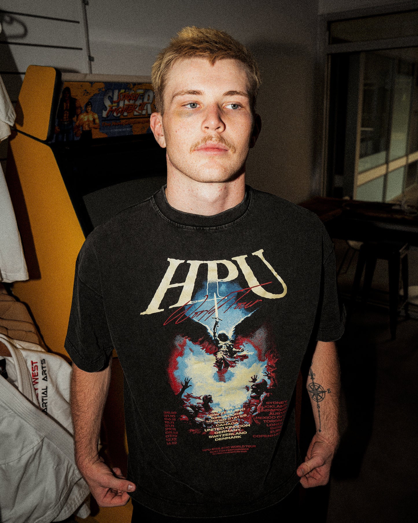 WORLD TOUR TEE BLACK