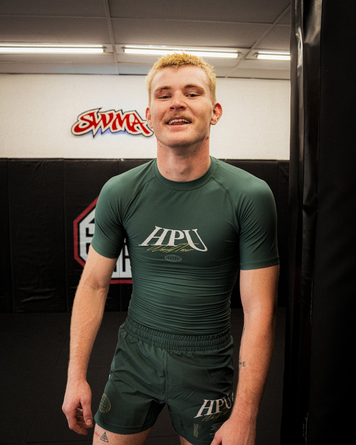 WORLD TOUR PRO SHORT RACING GREEN