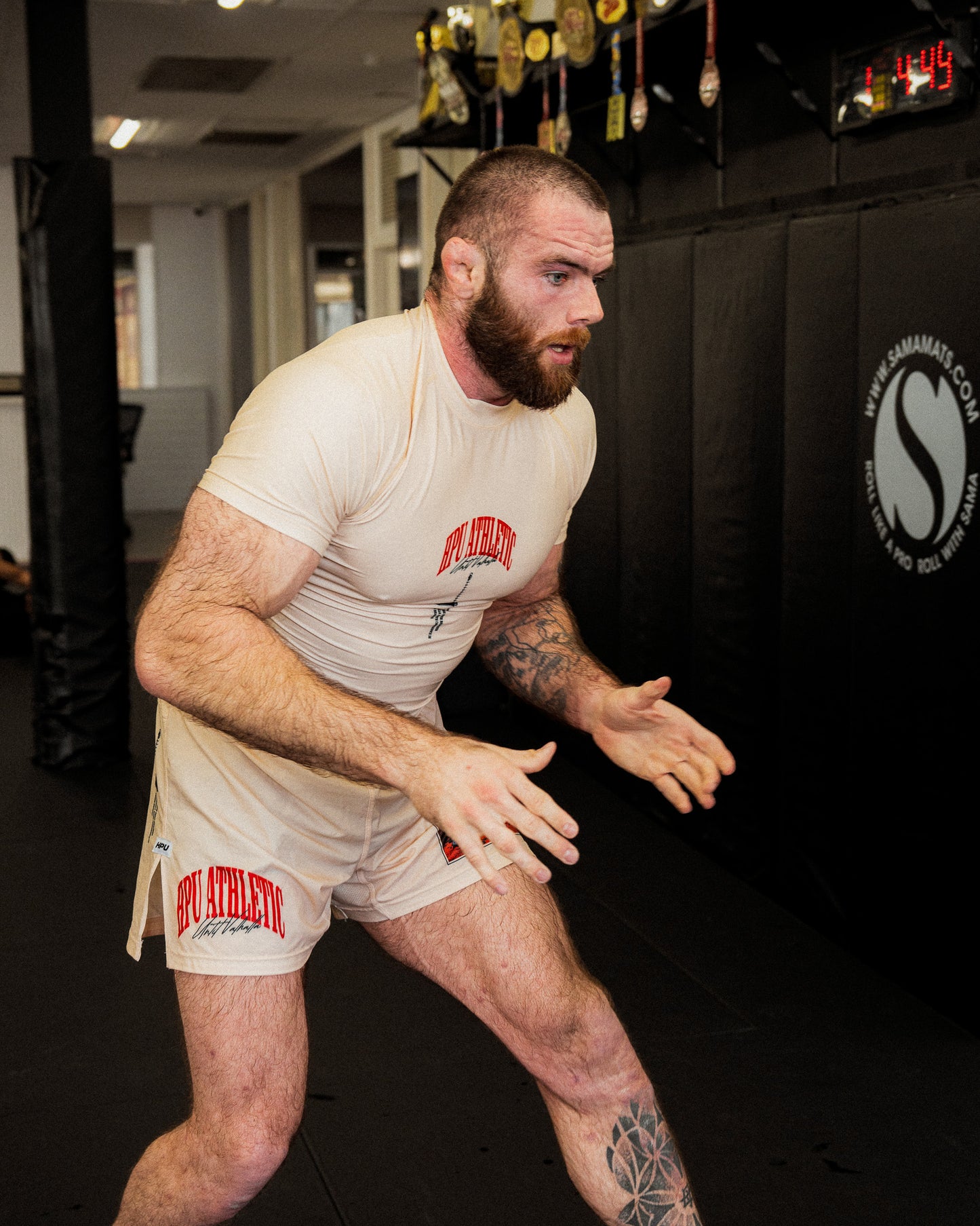 VALHALLA PRO SHORT SAND